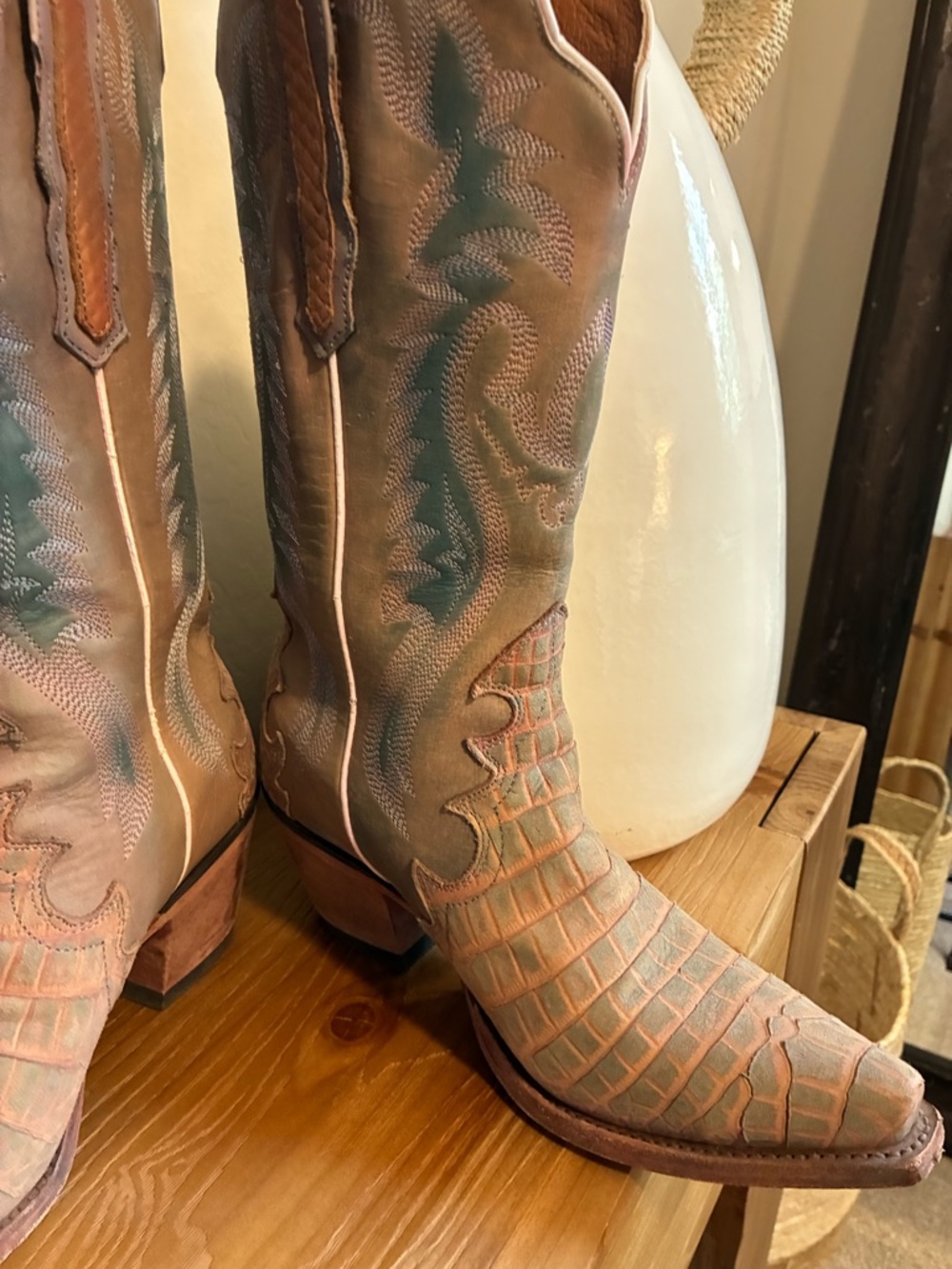 🤠✨ Festival Ready & Made to Turn Heads! ✨🤠 - Picture 3 of 7